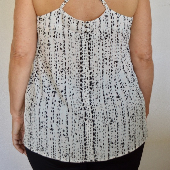 Jessica Simpson Cross Back Tank - Picture 3 of 3